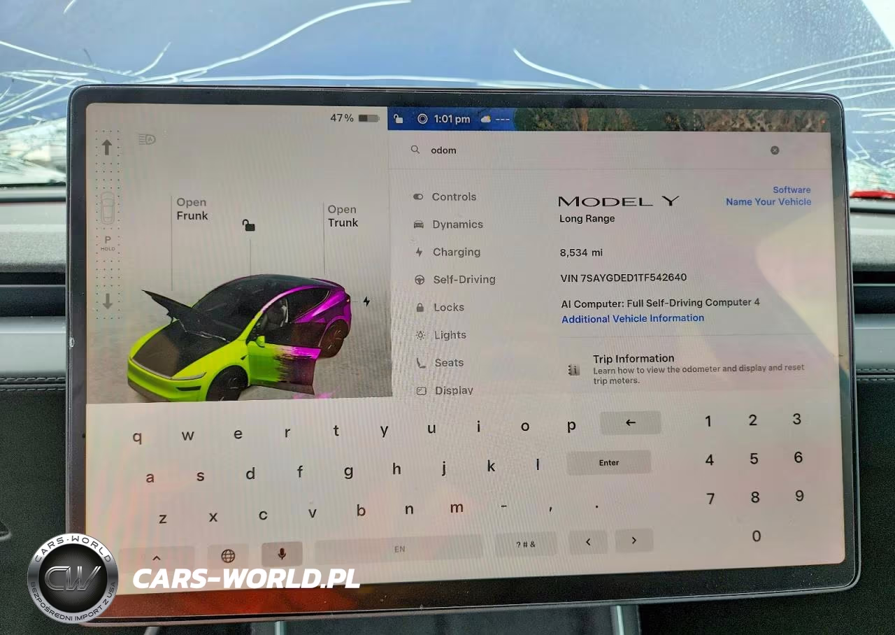 2026 Tesla Model Y VIN:7SAYGDED1TF542640 - 9