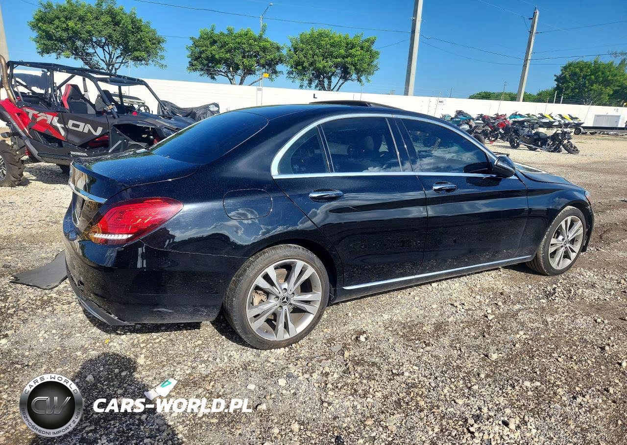 2020 Mercedes-Benz C 300 VIN:55SWF8DB2LU329063 - 3
