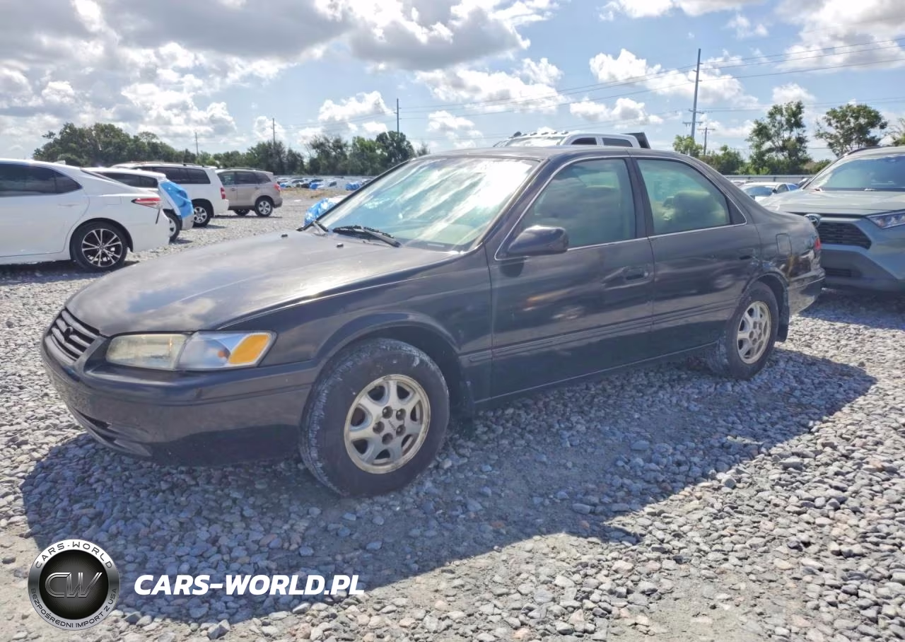 1999 Toyota Camry Le