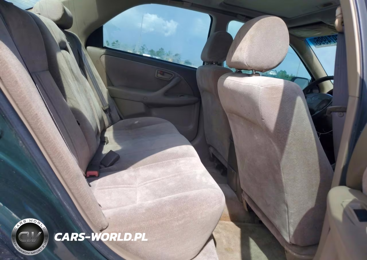 1999 Toyota Camry Le VIN:JT2BG22K7X0294174 - 11