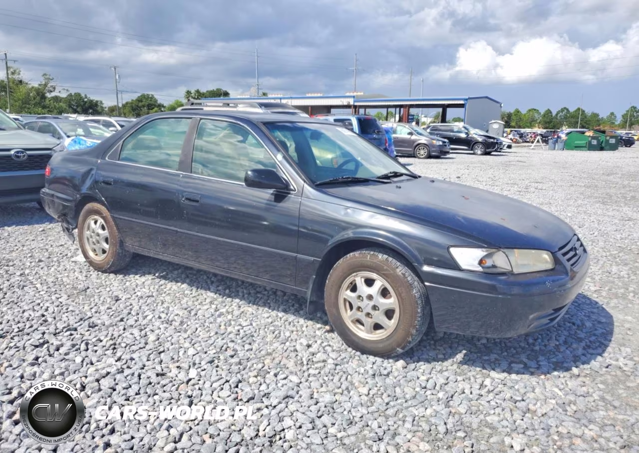 1999 Toyota Camry Le VIN:JT2BG22K7X0294174 - 4