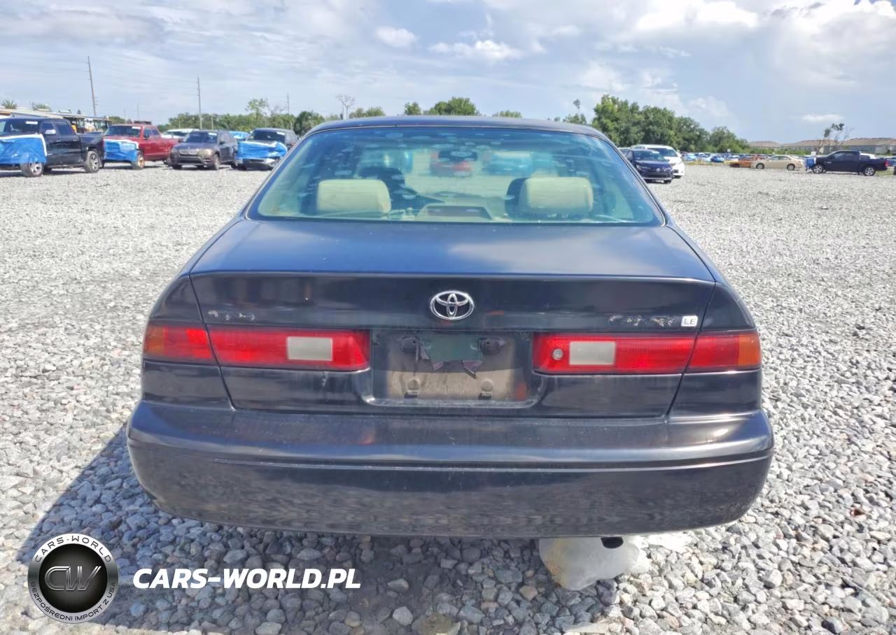 1999 Toyota Camry Le VIN:JT2BG22K7X0294174 - 6