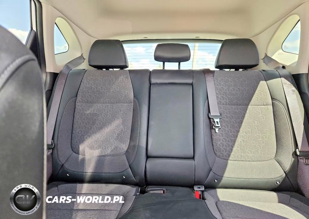 2025 Kia Seltos S VIN:KNDEU2AA3S7701106 - 10