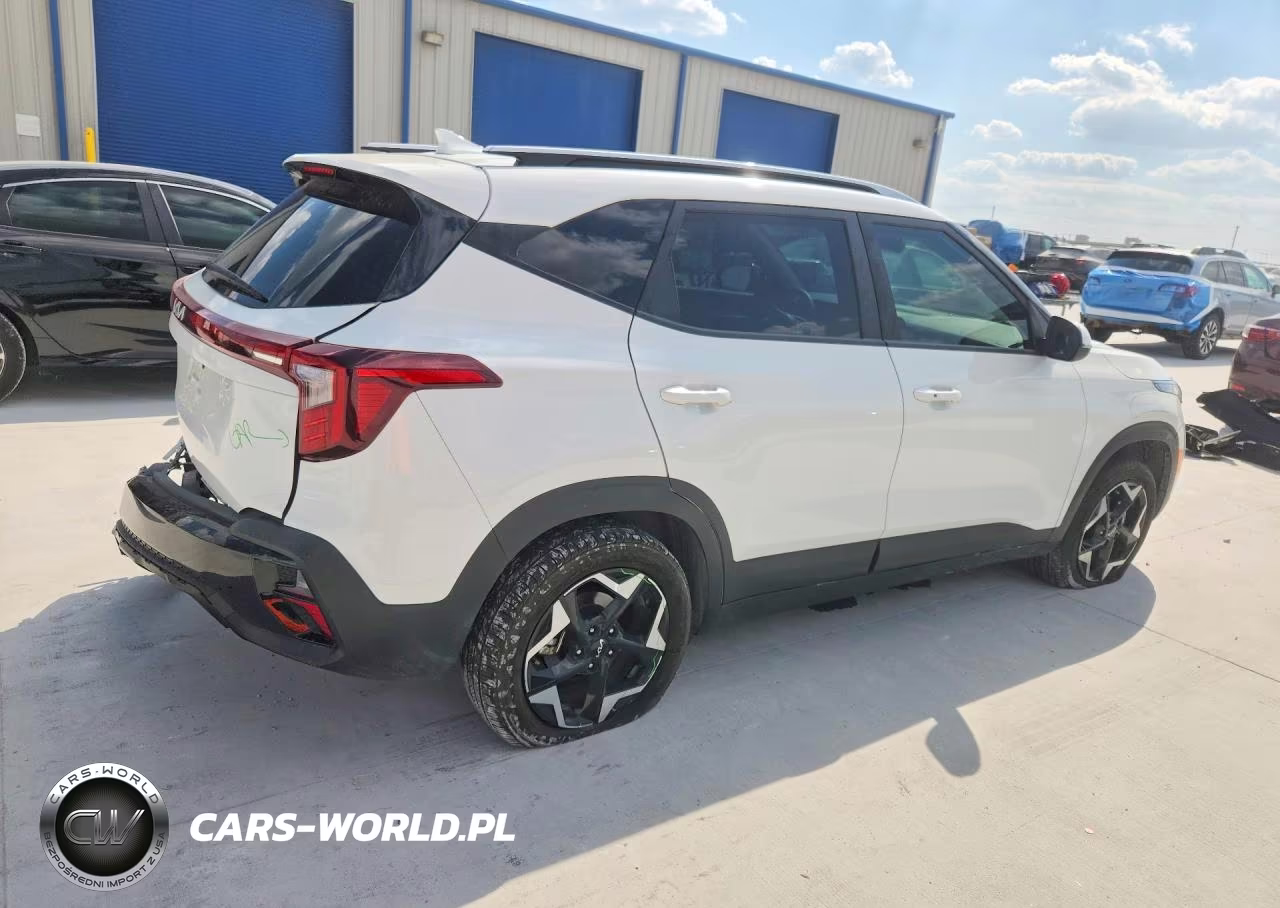 2025 Kia Seltos S VIN:KNDEU2AA3S7701106 - 3