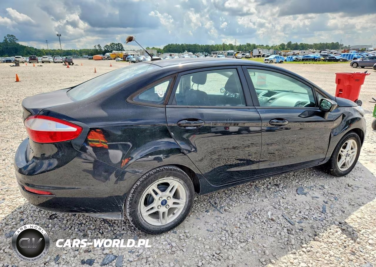 2017 Ford Fiesta Se VIN:3FADP4BJ9HM101112 - 3