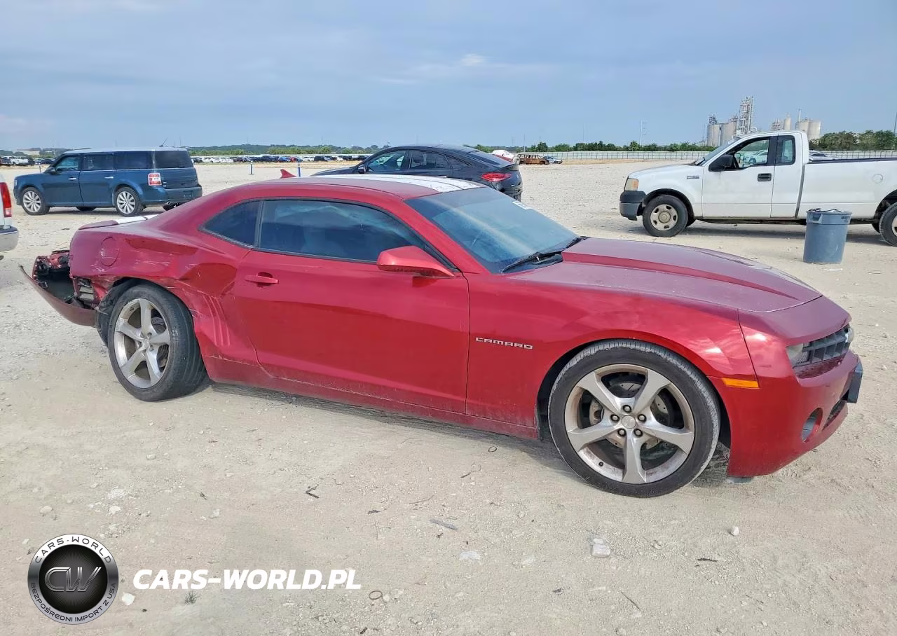 2013 Chevrolet Camaro Lt VIN:2G1FC1E37D9247059 - 4