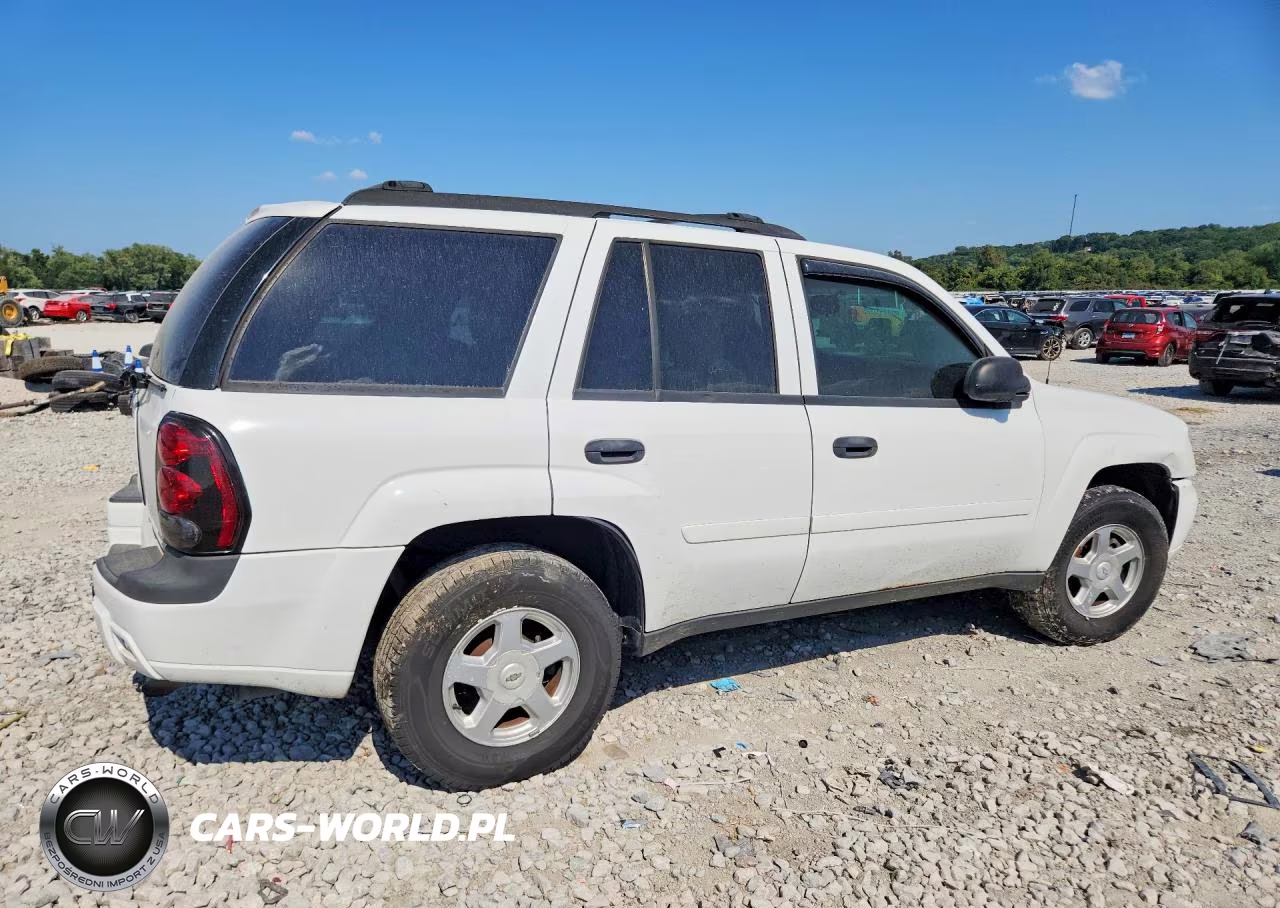2006 Chevrolet Trailblazer Ls VIN:1GNDT13S362186469 - 3