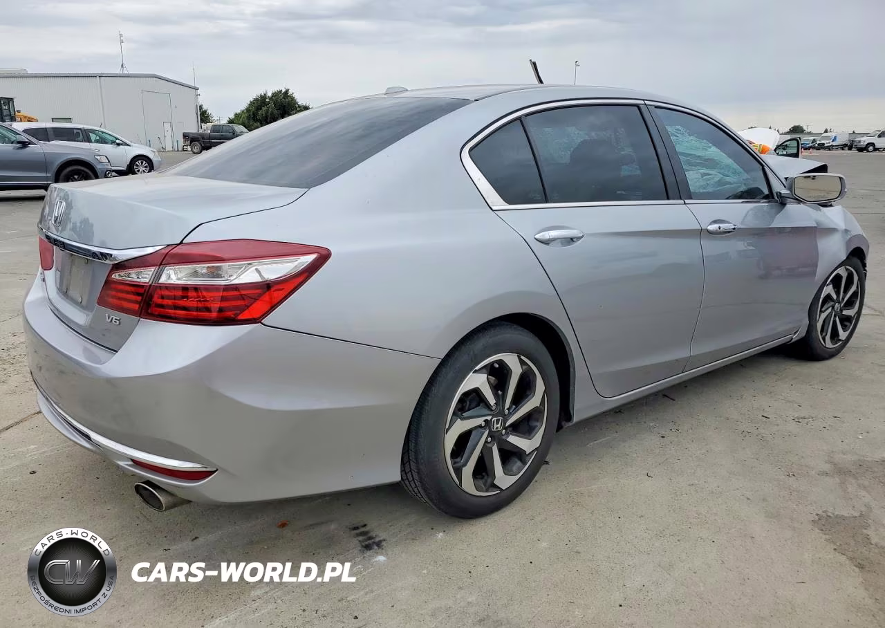 2017 Honda Accord Exl VIN:1HGCR3F81HA024753 - 3