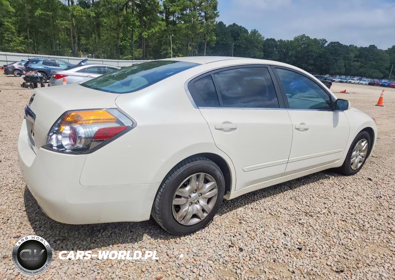 2012 Nissan Altima 2.5 VIN:1N4AL2AP8CC170067 - 3