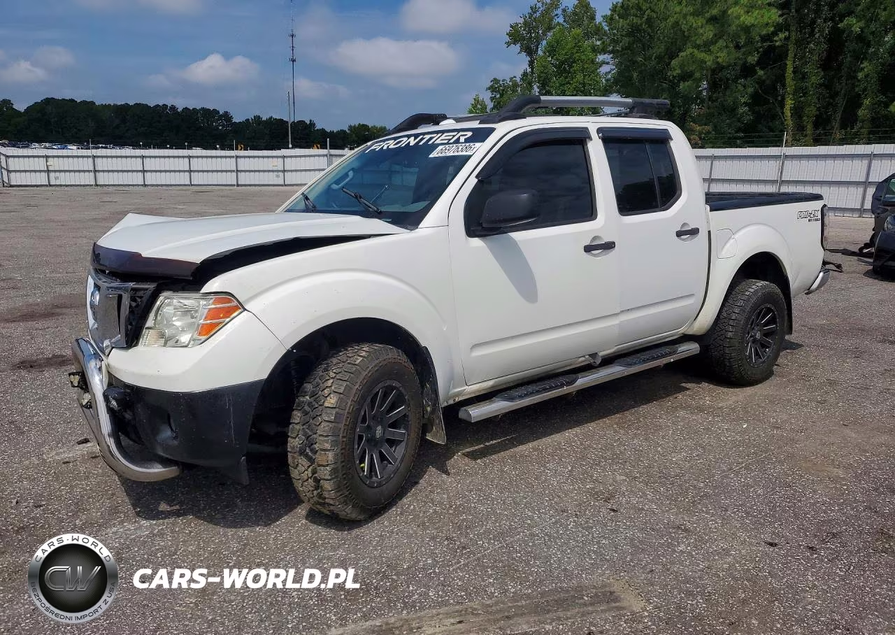 2014 Nissan Frontier S