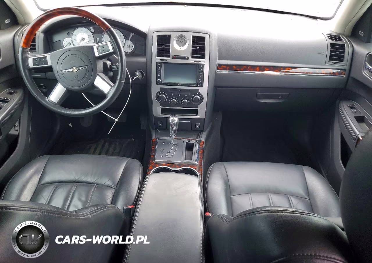 2008 Chrysler 300C VIN:2C3KA63H18H140239 - 8