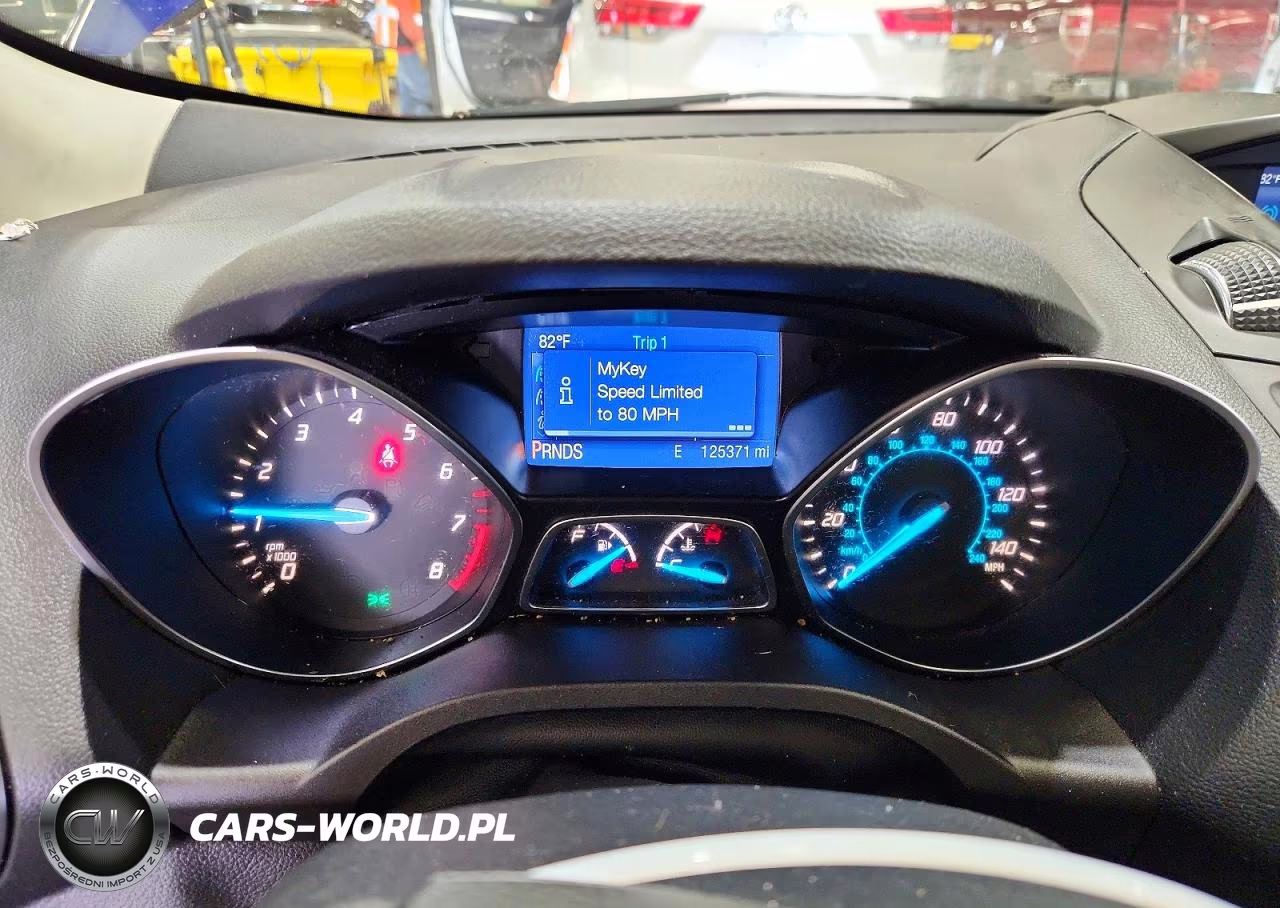 2015 Ford Escape Se VIN:1FMCU9GX4FUC58706 - 9
