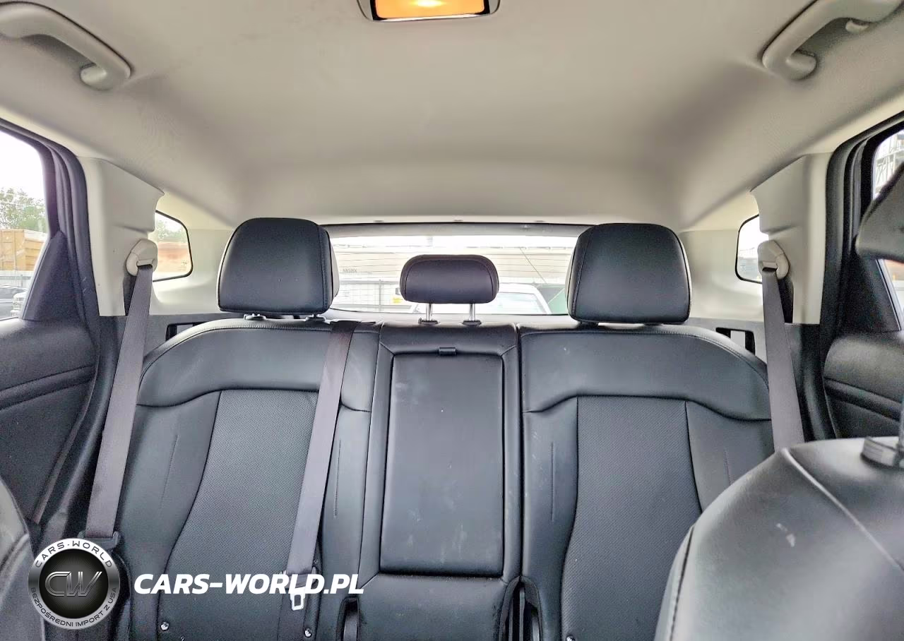 2025 Kia Sportage Ex VIN:5XYK3CDFXSG311352 - 10