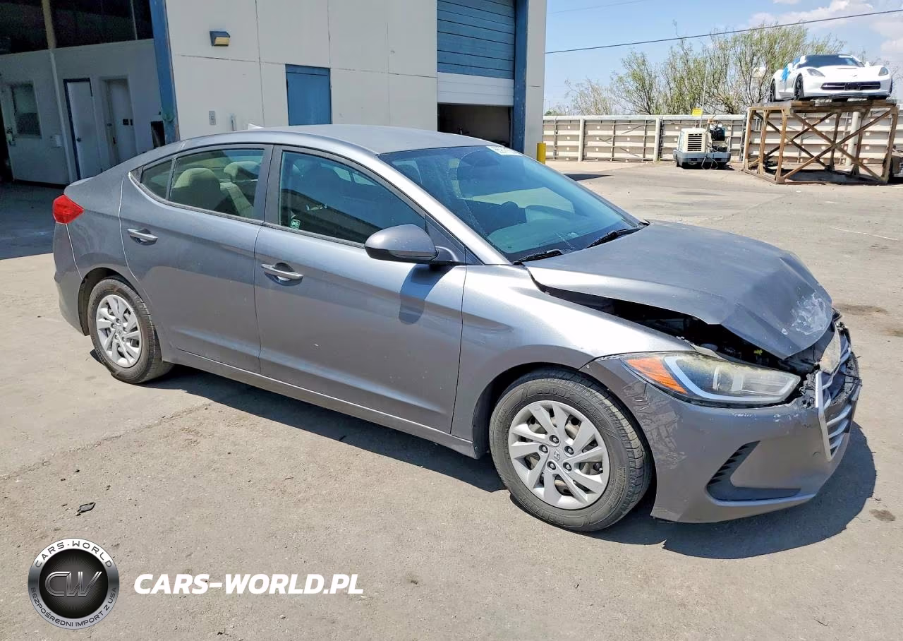 2018 Hyundai Elantra Se VIN:5NPD74LF8JH400395 - 4