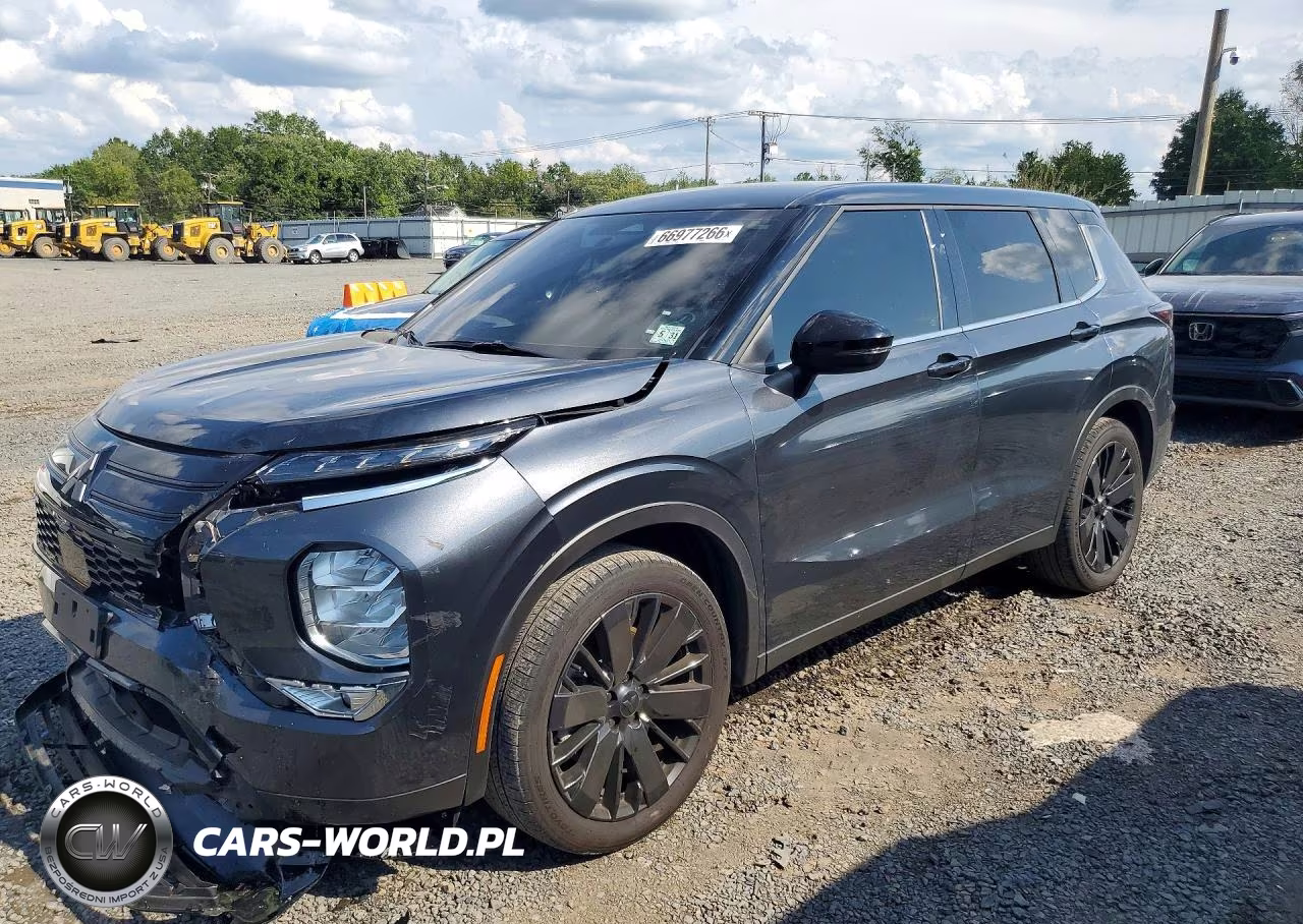 2026 Mitsubishi Outlander Se – zdjęcie 1 z 13