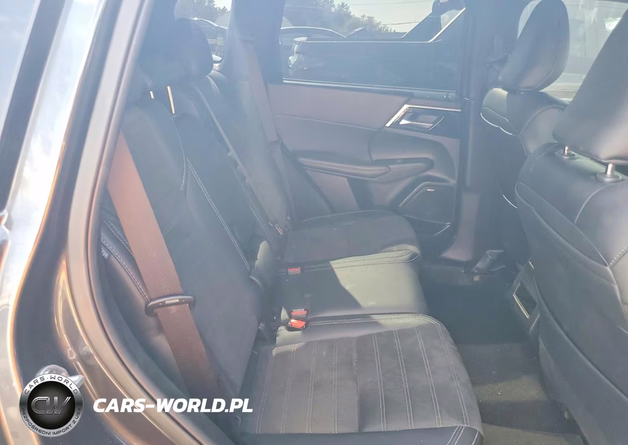 2026 Mitsubishi Outlander Se VIN:JA4J3VAB2TZ028482 - 11
