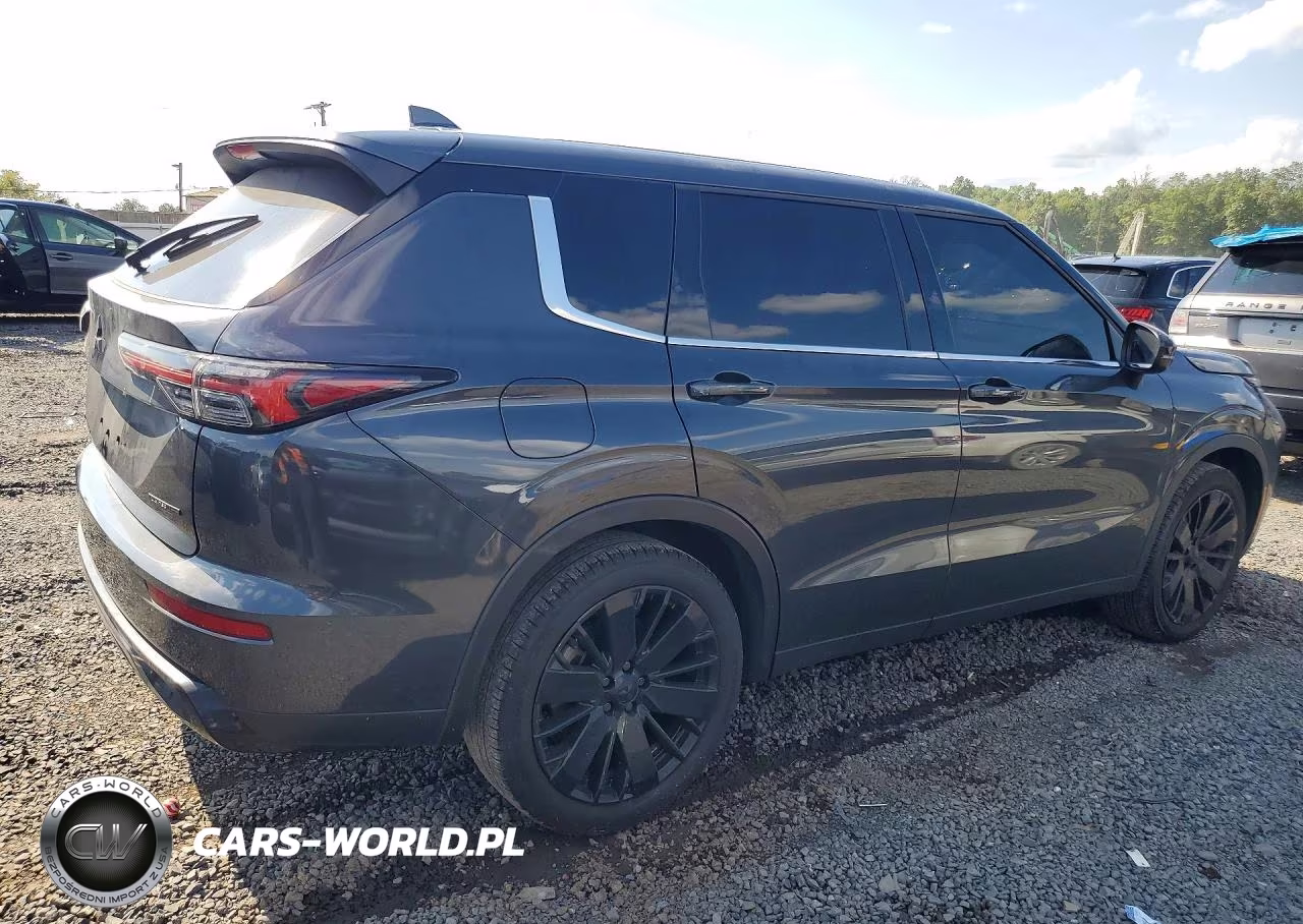 2026 Mitsubishi Outlander Se VIN:JA4J3VAB2TZ028482 - 3