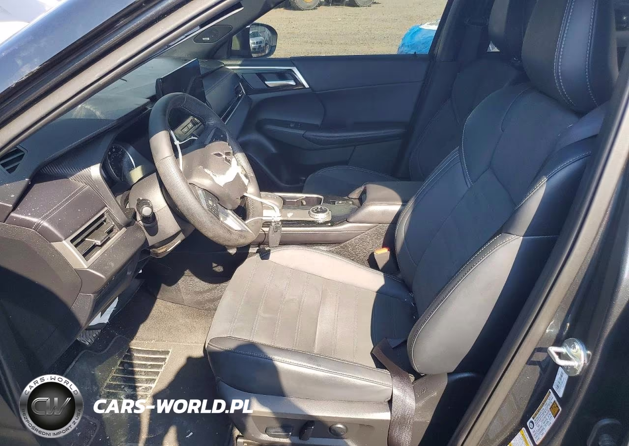 2026 Mitsubishi Outlander Se VIN:JA4J3VAB2TZ028482 - 7
