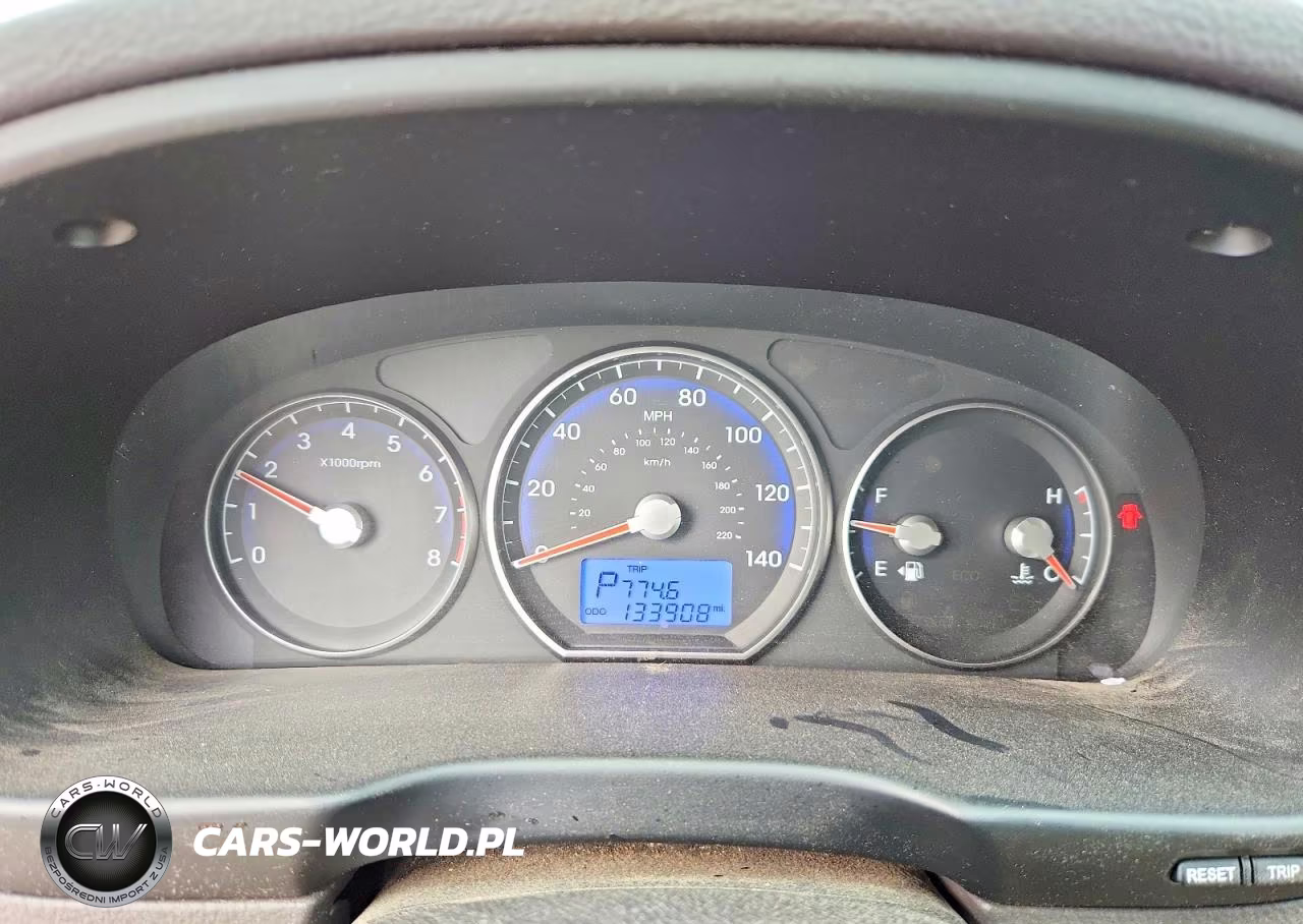 2012 Hyundai Santa Fe Limited VIN:5XYZKDAG9CG135318 - 9