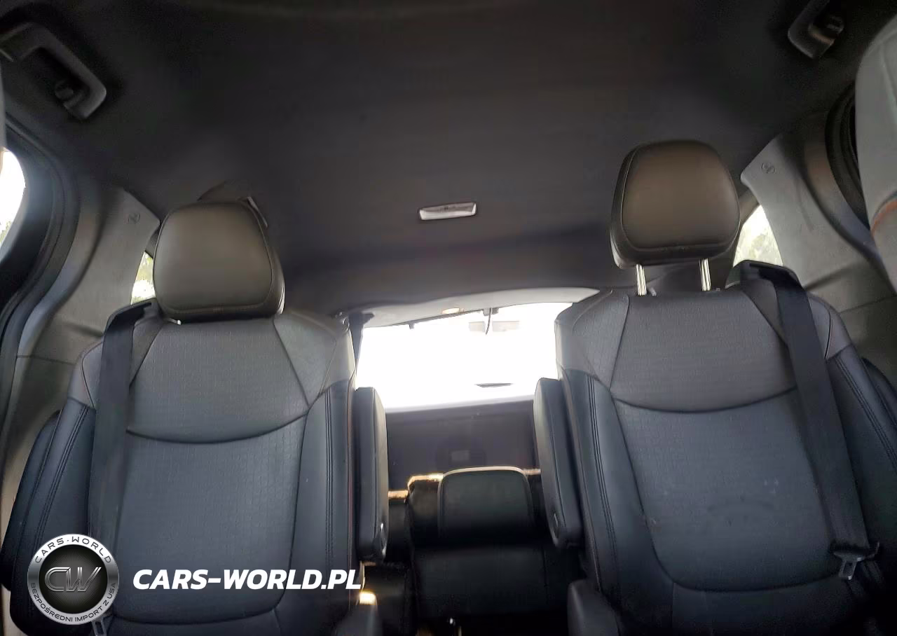 2021 Toyota Sienna Xse VIN:5TDDSKFC4MS018318 - 10