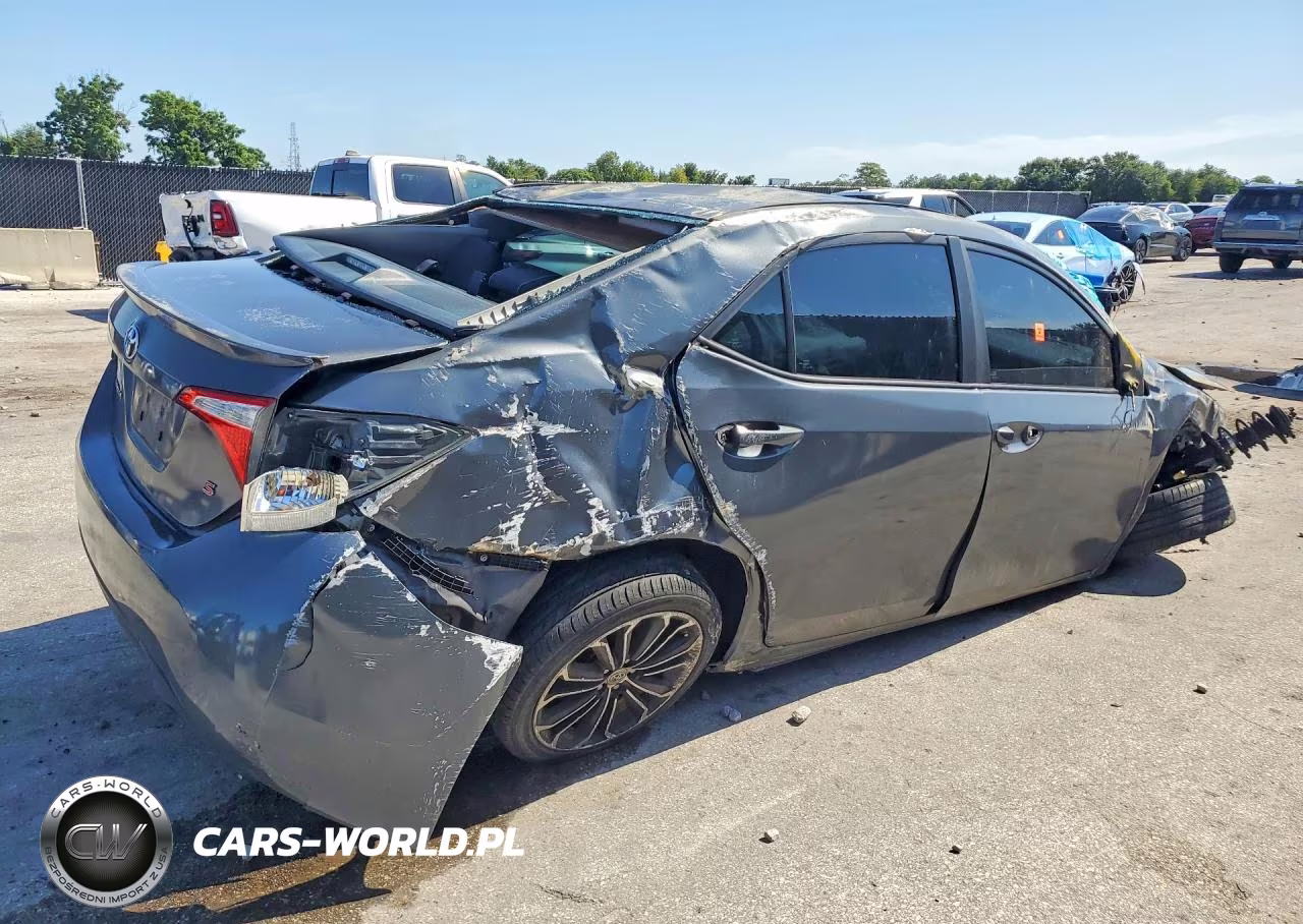 2015 Toyota Corolla S Plus VIN:2T1BURHE8FC300921 - 3