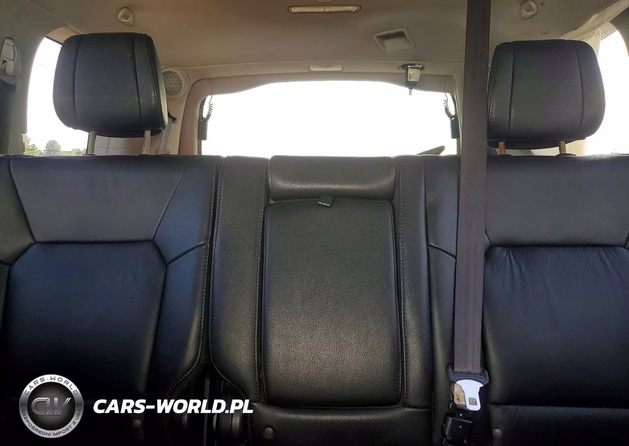 2012 Honda Pilot Touring VIN:5FNYF4H99CB047027 - 10