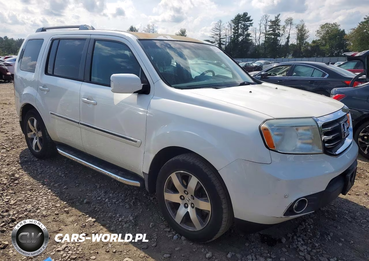 2012 Honda Pilot Touring VIN:5FNYF4H99CB047027 - 4