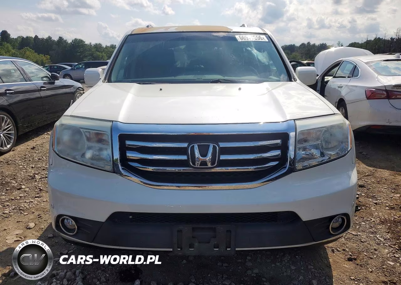 2012 Honda Pilot Touring VIN:5FNYF4H99CB047027 - 5