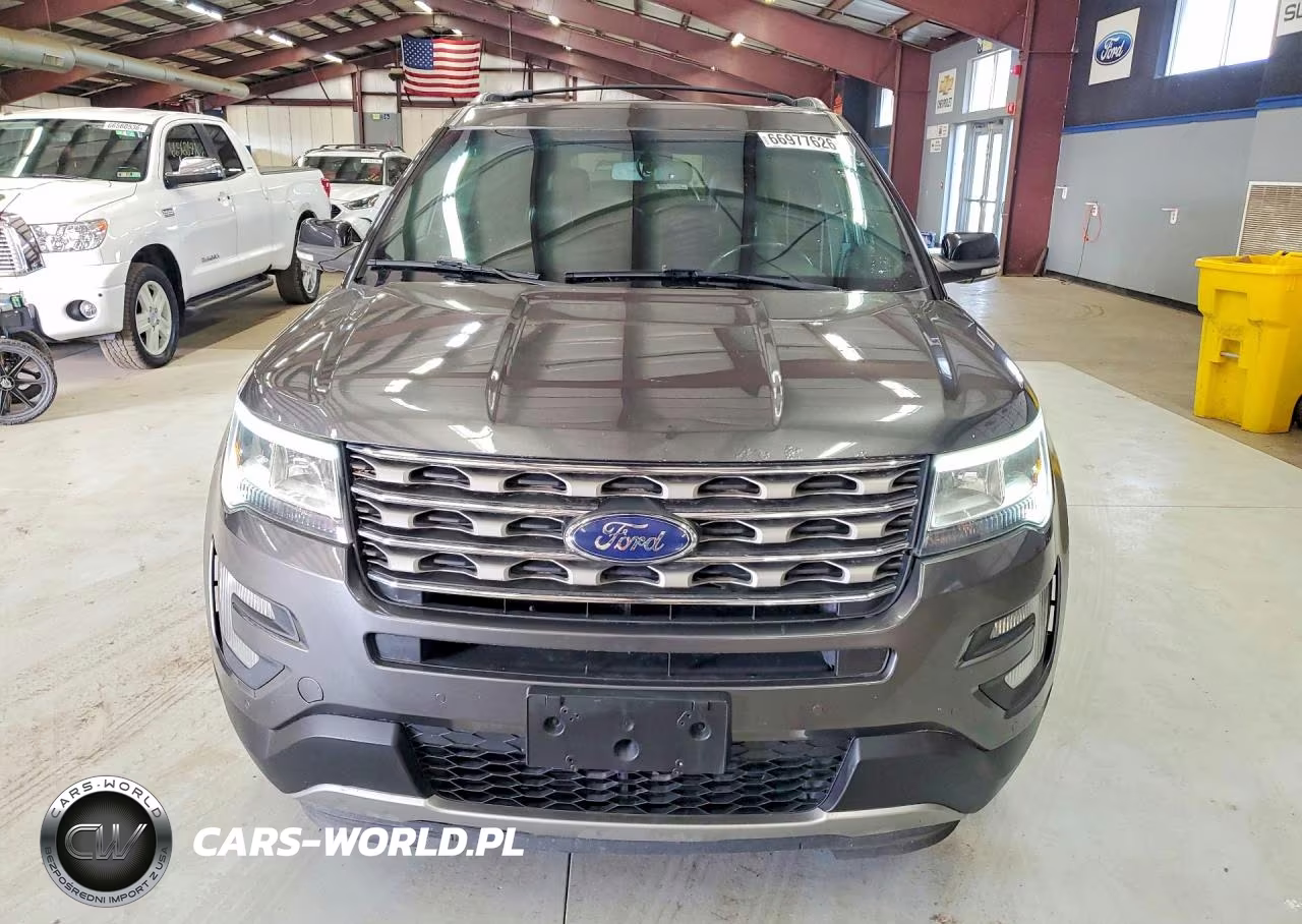 2017 Ford Explorer Xlt VIN:1FM5K8DH2HGA83251 - 5
