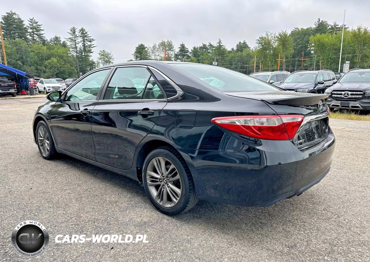 2015 Toyota Camry Se VIN:4T1BF1FK9FU030858 - 3