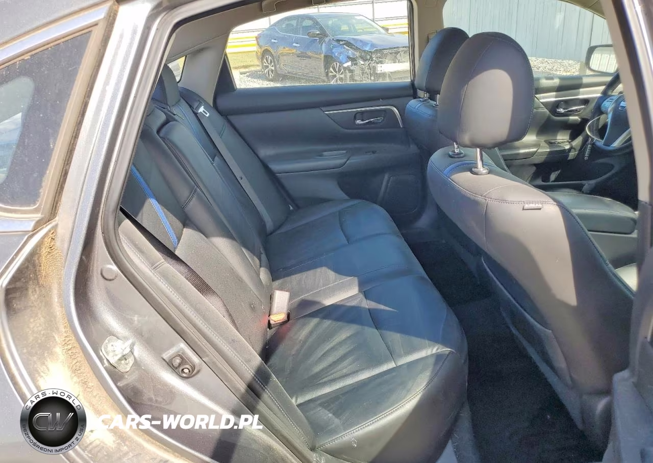 2018 Nissan Altima 2.5 Sr VIN:1N4AL3AP4JC265566 - 10