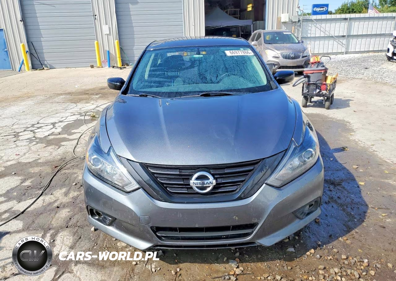 2018 Nissan Altima 2.5 Sr VIN:1N4AL3AP4JC265566 - 5