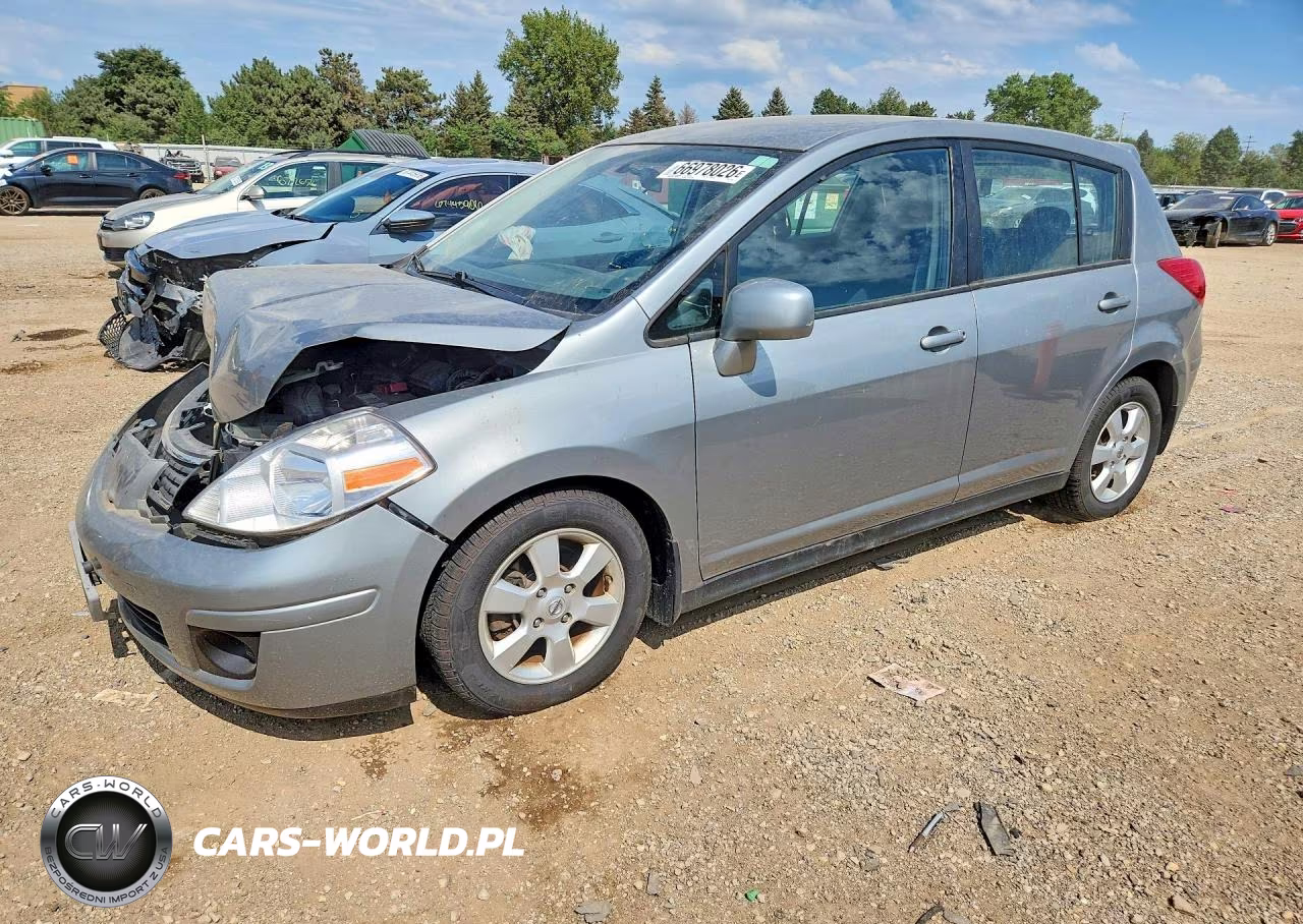 2009 Nissan Versa 1.8 S