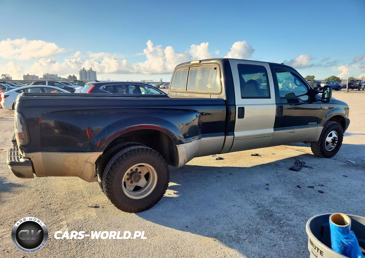 2000 Ford F350 Super Duty VIN:1FTWW32F9YEA07796 - 3