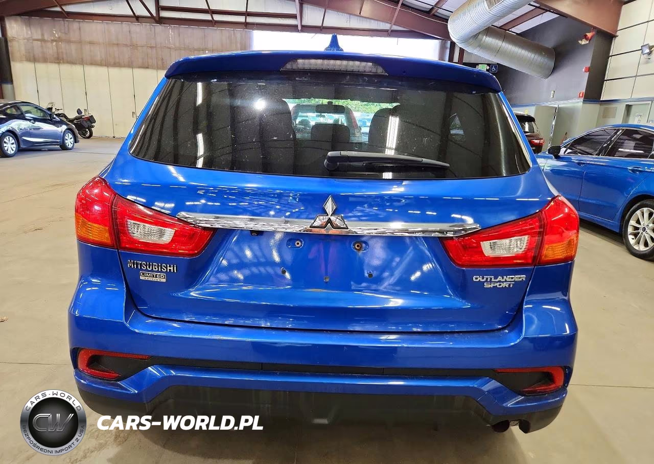 2018 Mitsubishi Outlander Sport Es VIN:JA4AP3AU6JU003234 - 6