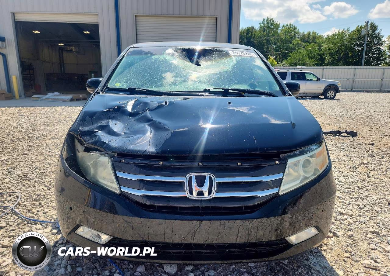 2011 Honda Odyssey Touring VIN:5FNRL5H95BB064506 - 5