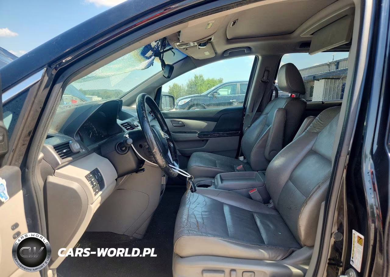 2011 Honda Odyssey Touring VIN:5FNRL5H95BB064506 - 7