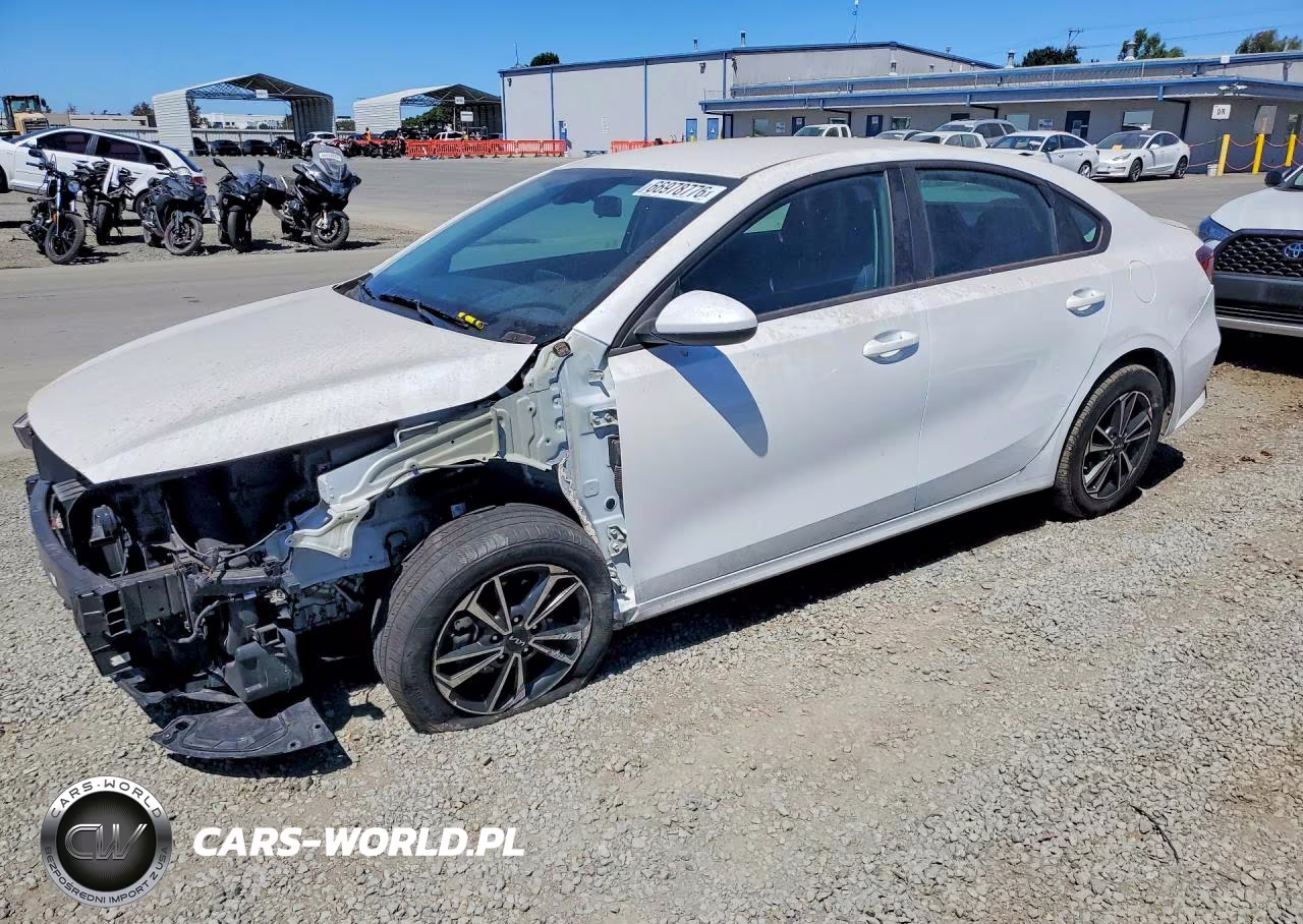 2024 Kia Forte Lxs VIN:3KPF24AD9RE802726 - 1