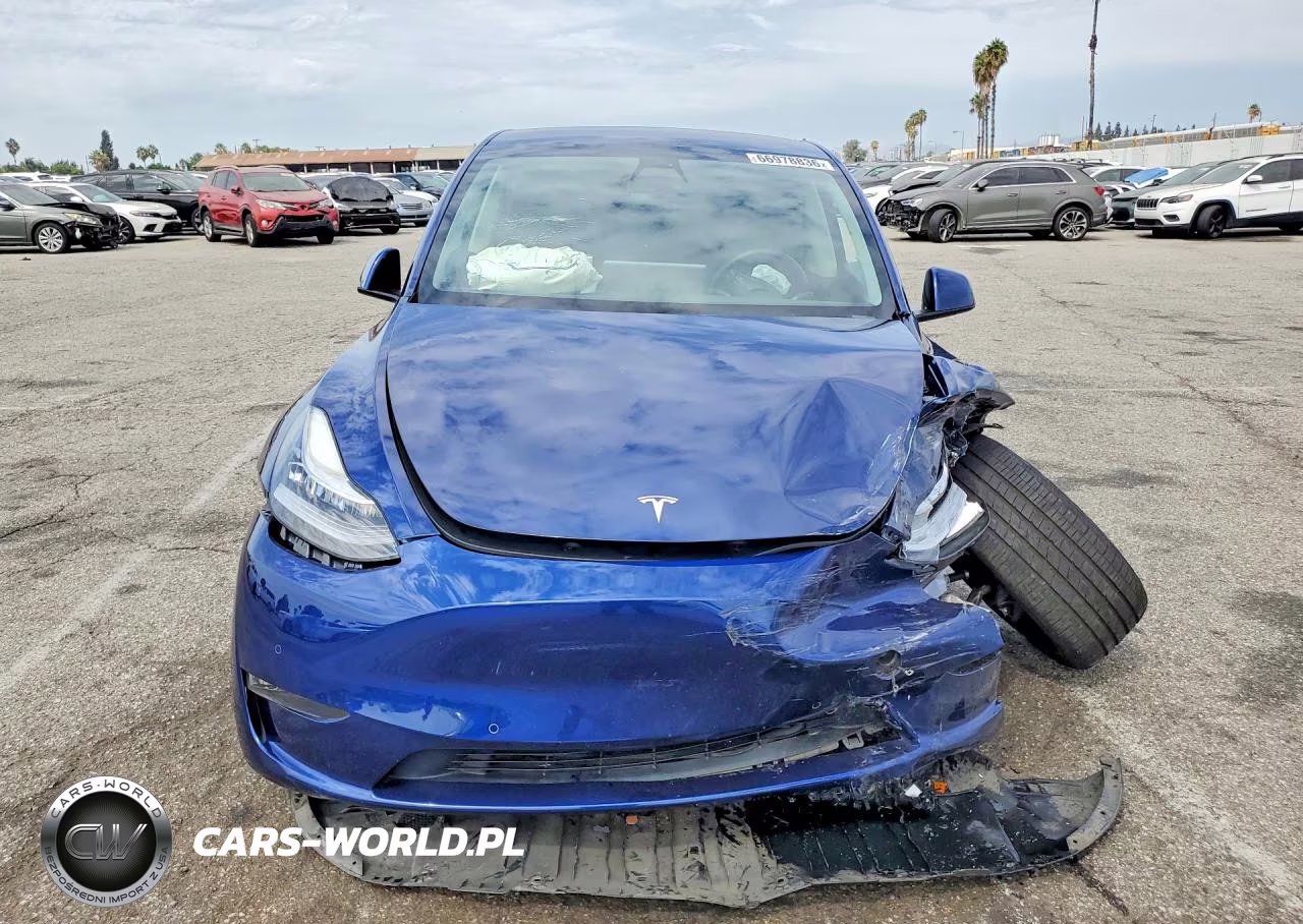 2021 Tesla Model Y VIN:5YJYGDEEXMF241520 - 5