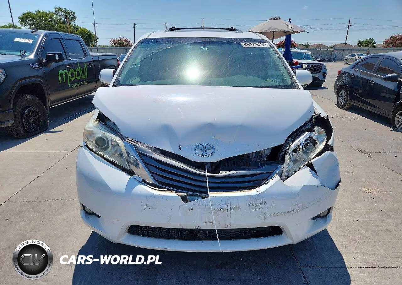 2012 Toyota Sienna Xle 8-Passenger VIN:5TDYK3DC2CS263465 - 5