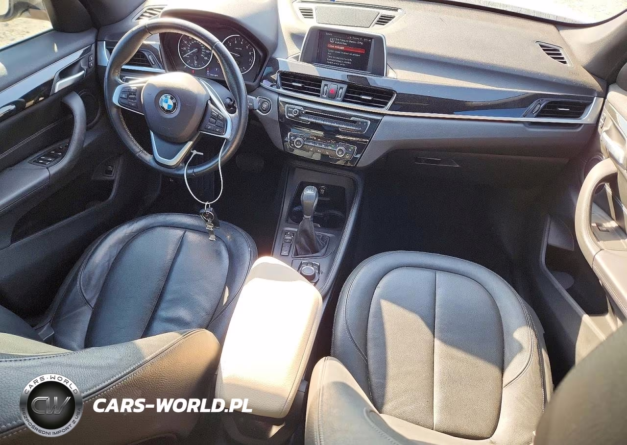 2018 BMW X1 xDrive28I VIN:WBXHT3C3XJ5K21209 - 8