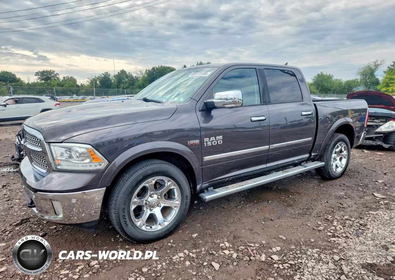 2015 Ram 1500 Laramie – zdjęcie 1 z 12