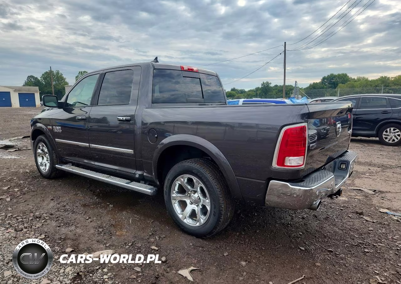 2015 Ram 1500 Laramie VIN:1C6RR7NT6FS564409 - 2