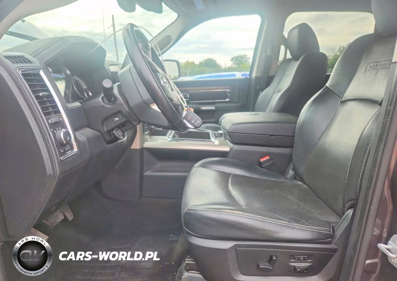 2015 Ram 1500 Laramie VIN:1C6RR7NT6FS564409 - 7