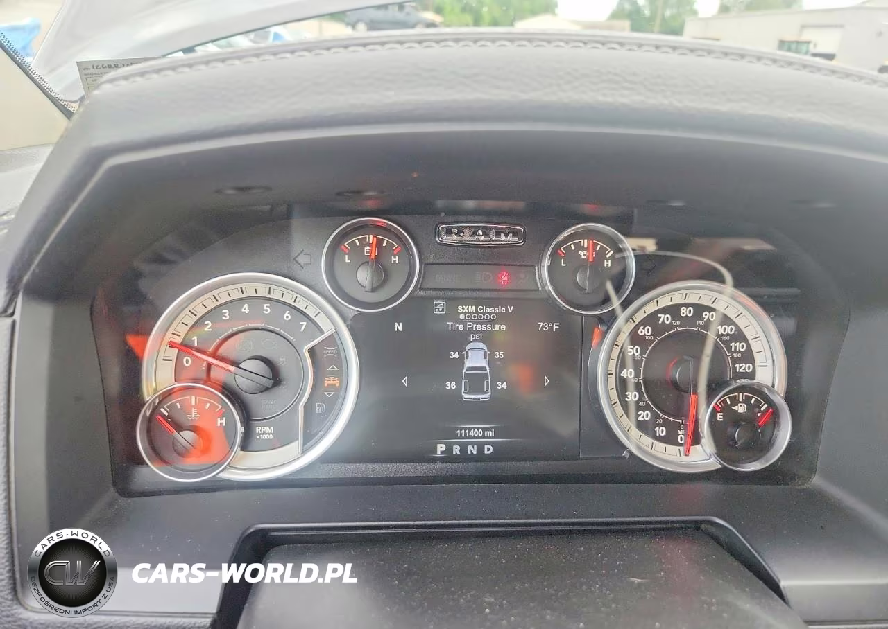 2015 Ram 1500 Laramie VIN:1C6RR7NT6FS564409 - 9