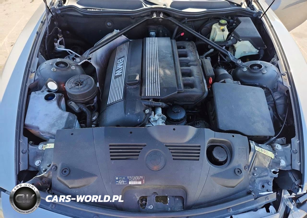 2005 BMW Z4 2.5 VIN:4USBT33515LS58679 - 11