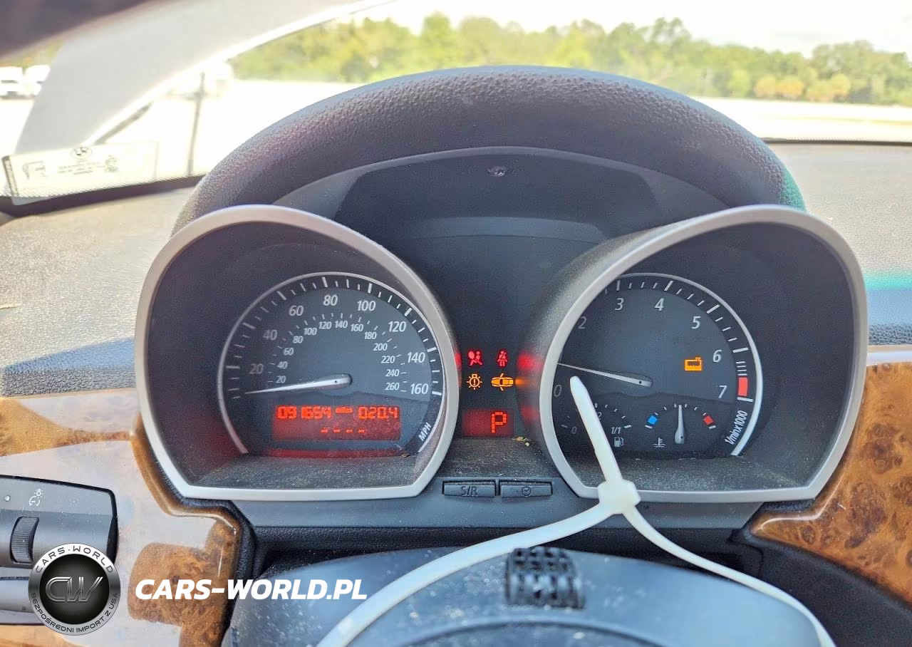 2005 BMW Z4 2.5 VIN:4USBT33515LS58679 - 9