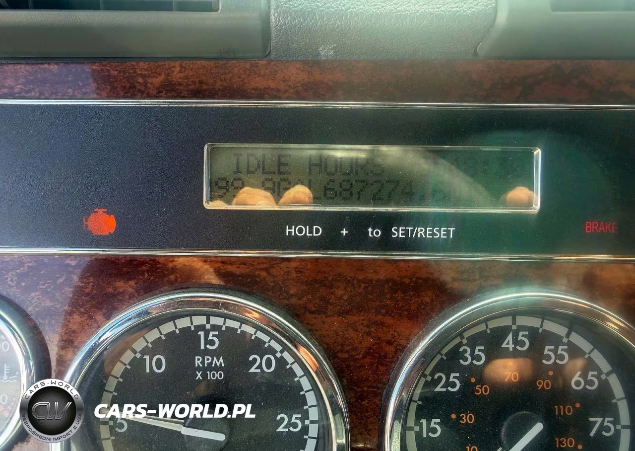 2013 Freightliner Cascadia VIN:3AKJGLDRXDSBZ4728 - 8