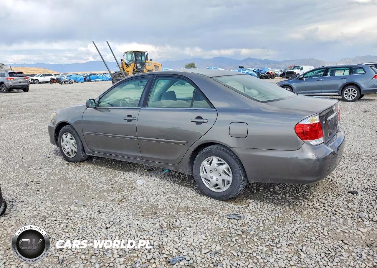 2005 Toyota Camry Standard VIN:4T1BE32K35U512129 - 2