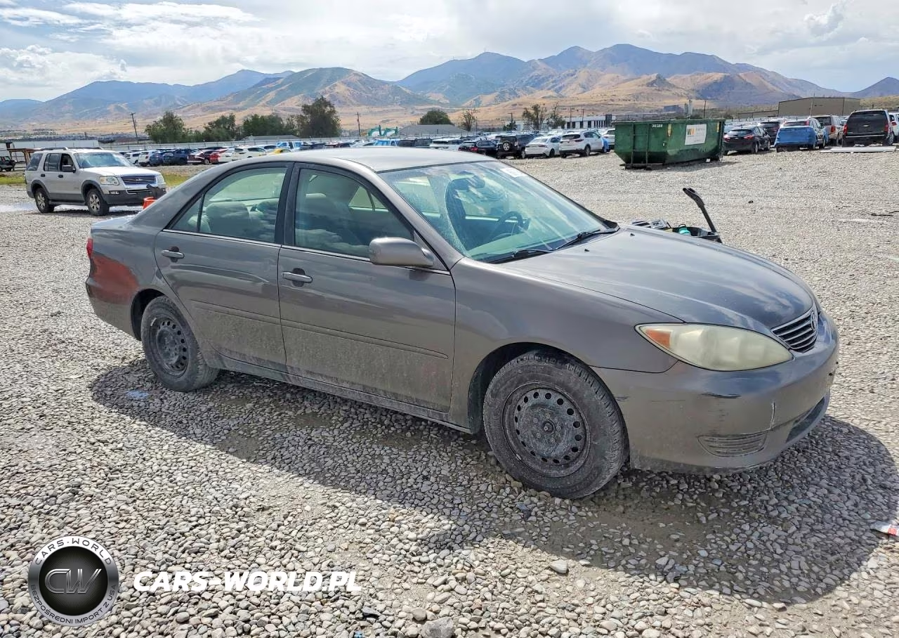 2005 Toyota Camry Standard VIN:4T1BE32K35U512129 - 4